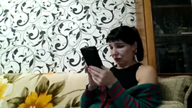 JeaneDavis online show from 11-03-25, 05:38