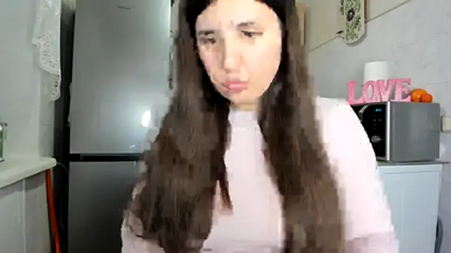 MiaMarrone online show from 01-13-26, 04:44