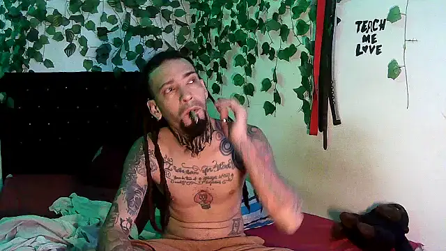 caribbeanlover1 online show from 06-18-26, 01:27