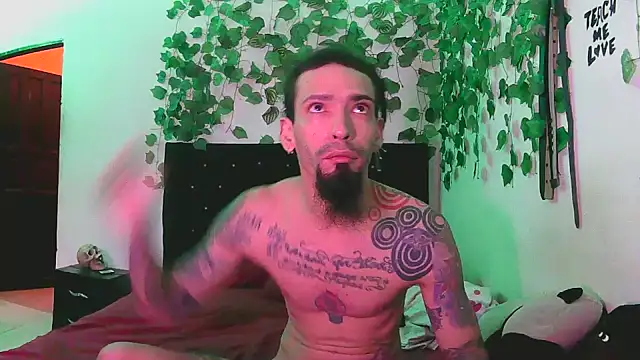 caribbeanlover1 online show from 11-04-25, 11:14