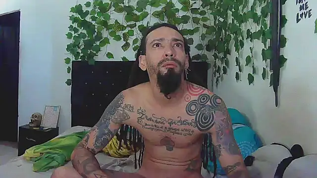 caribbeanlover1 online show from 01-11-26, 02:02