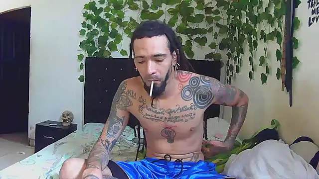 caribbeanlover1 online show from 02-02-26, 05:12