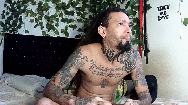 caribbeanlover1 online show from 07-08-26, 12:06