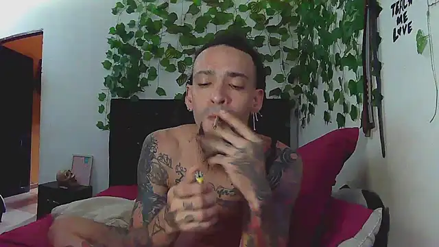 caribbeanlover1 online show from 11-11-25, 12:22