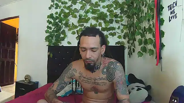 caribbeanlover1 online show from 05-19-26, 03:19
