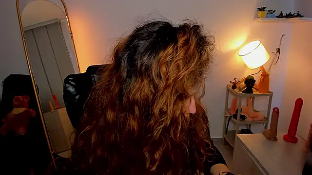 Cassandra Caiin online show from 09-14-25, 01:44