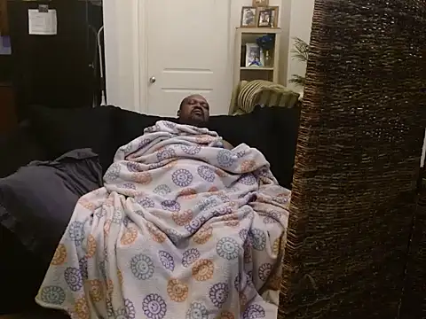 realninafame online show from 10-13-25, 03:52