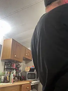 smokeymt420 online show from 11-27-25, 09:21