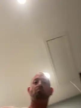 smokeymt420 online show from 06-11-26, 03:14