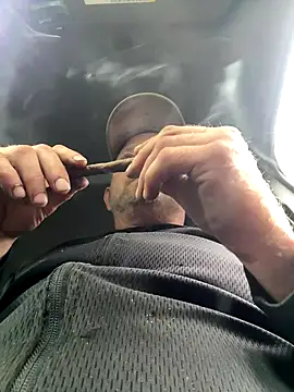 smokeymt420 online show from 10-27-25, 07:15