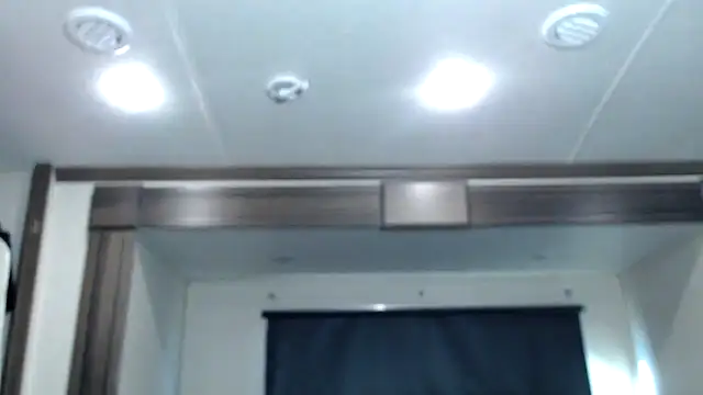 ThickD2C online show from 11-01-25, 04:23