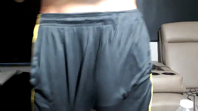 Snapshot of ThickD2C chatting on 05-10-26, 06:43 ThickD2C online show from 05-10-26, 06:43
