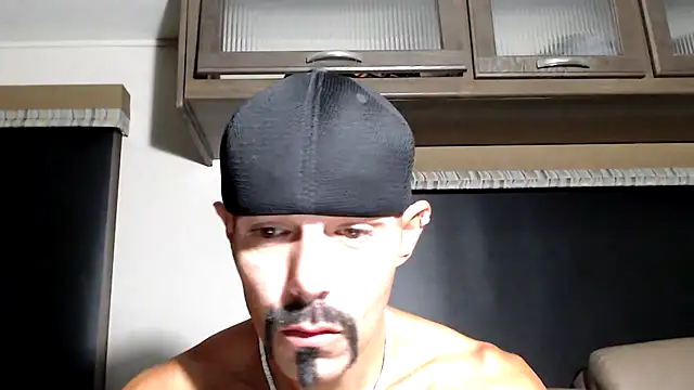 Snapshot of ThickD2C chatting on 05-23-26, 05:12 ThickD2C online show from 05-23-26, 05:12