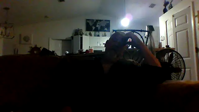 Yankeedave420 online show from 03-18-25, 07:44