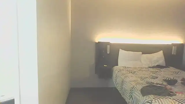 Yankeedave420 online show from 05-21-26, 02:42