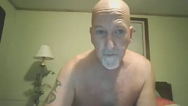 Yankeedave420 online show from 11-10-25, 05:56