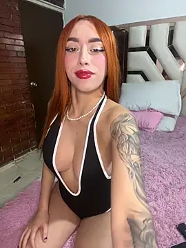 Im sarah online show from 12-23-25, 03:39