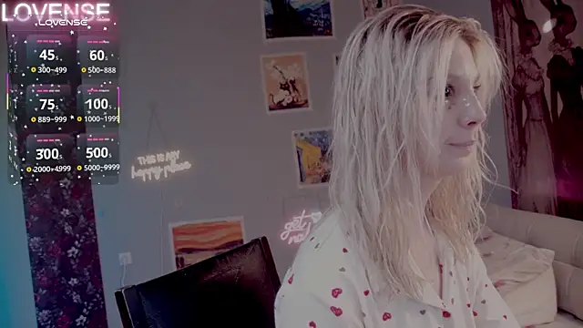 Careful i bite online show from 11-30-25, 06:03