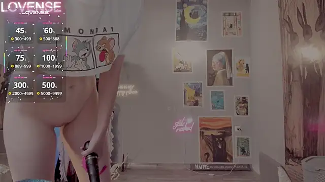 Careful i bite online show from 11-17-25, 05:22