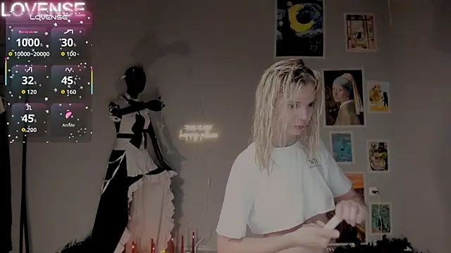 Careful i bite online show from 10-15-25, 04:00