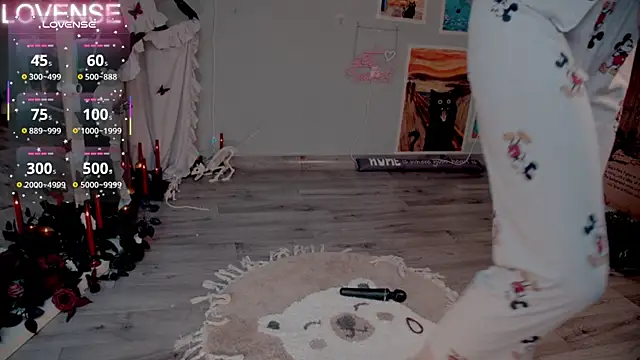 Careful i bite online show from 11-01-25, 06:08