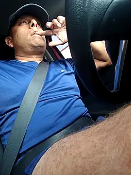 chicoguapo8 online show from 11-26-25, 10:10