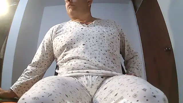 chicoguapo8 online show from 11-27-25, 12:05