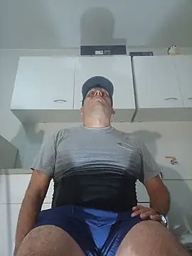 chicoguapo8 online show from 07-11-26, 11:49