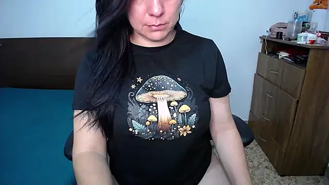 Snapshot of alexa_milsf chatting on 02-05-26, 01:45 alexa milsf online show from 02-05-26, 01:45