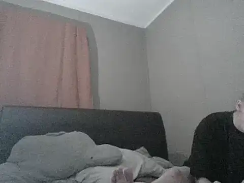 Makeyoucumallover online show from 01-06-25, 07:52