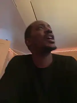 Makeyoucumallover online show from 03-04-26, 10:28