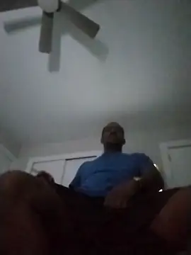 Makeyoucumallover online show from 11-20-25, 05:30