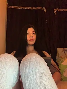 Estefani 32 online show from 03-10-26, 02:04