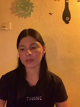 Estefani 32 online show from 06-04-26, 05:17
