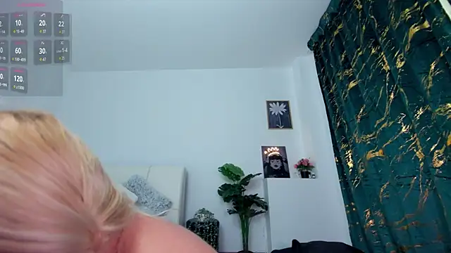 innocent eva1 online show from 04-21-26, 04:30