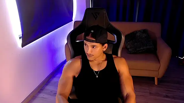 Liam V online show from 05-29-26, 03:18