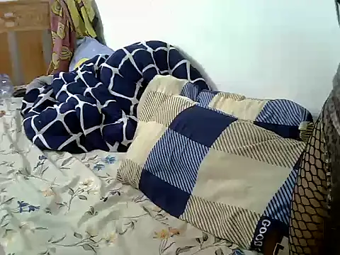 purplescarlet online show from 06-11-26, 02:11