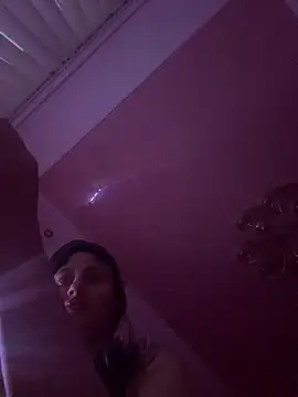 Flossy Vettie online show from 10-26-25, 03:12