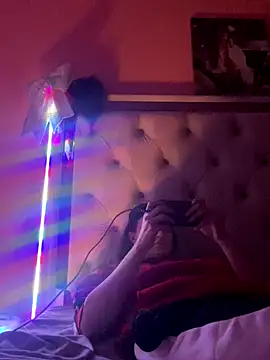 Flossy Vettie online show from 11-26-25, 02:44