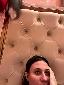 Flossy Vettie online show from 01-12-26, 07:31