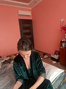 Flossy Vettie online show from 04-07-26, 02:30