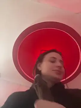 Flossy Vettie online show from 12-20-25, 07:22