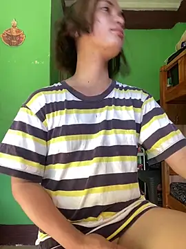 Ms Nics online show from 01-08-25, 01:42