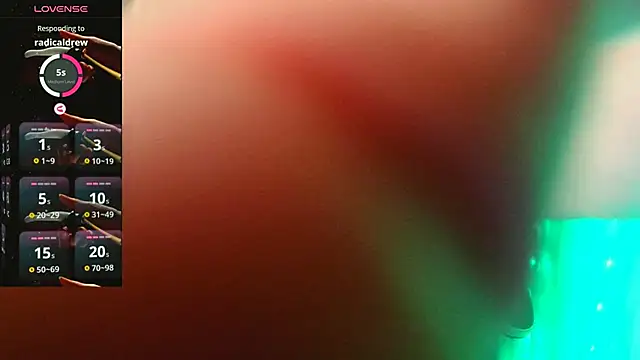 britteebee online show from 11-13-25, 09:24