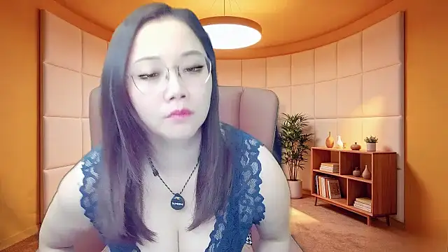 Giuliam online show from 04-22-26, 02:07