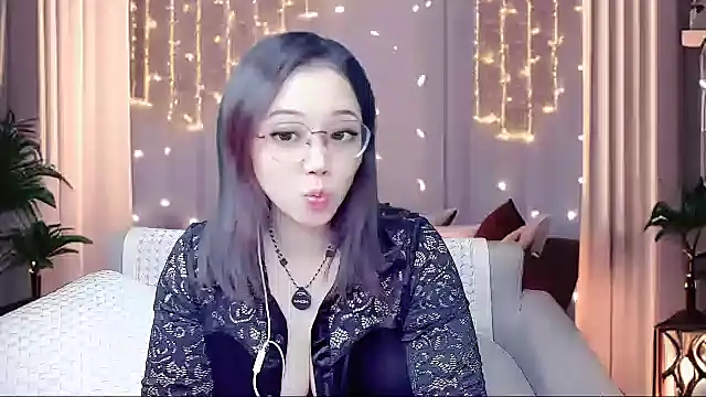 Giuliam online show from 10-29-25, 01:10