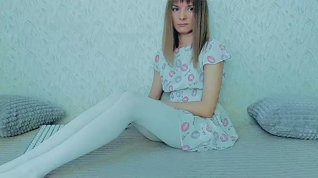 YourCaramel online show from 02-26-25, 04:41