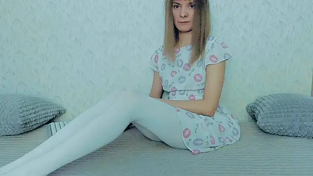 YourCaramel online show from 02-11-25, 05:37