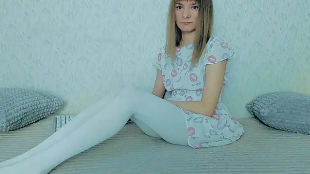 YourCaramel online show from 02-27-25, 04:57