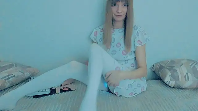 YourCaramel online show from 11-04-25, 03:43